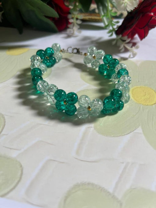 "Limited Azadi edition – crystal blooms for Independence Day style."